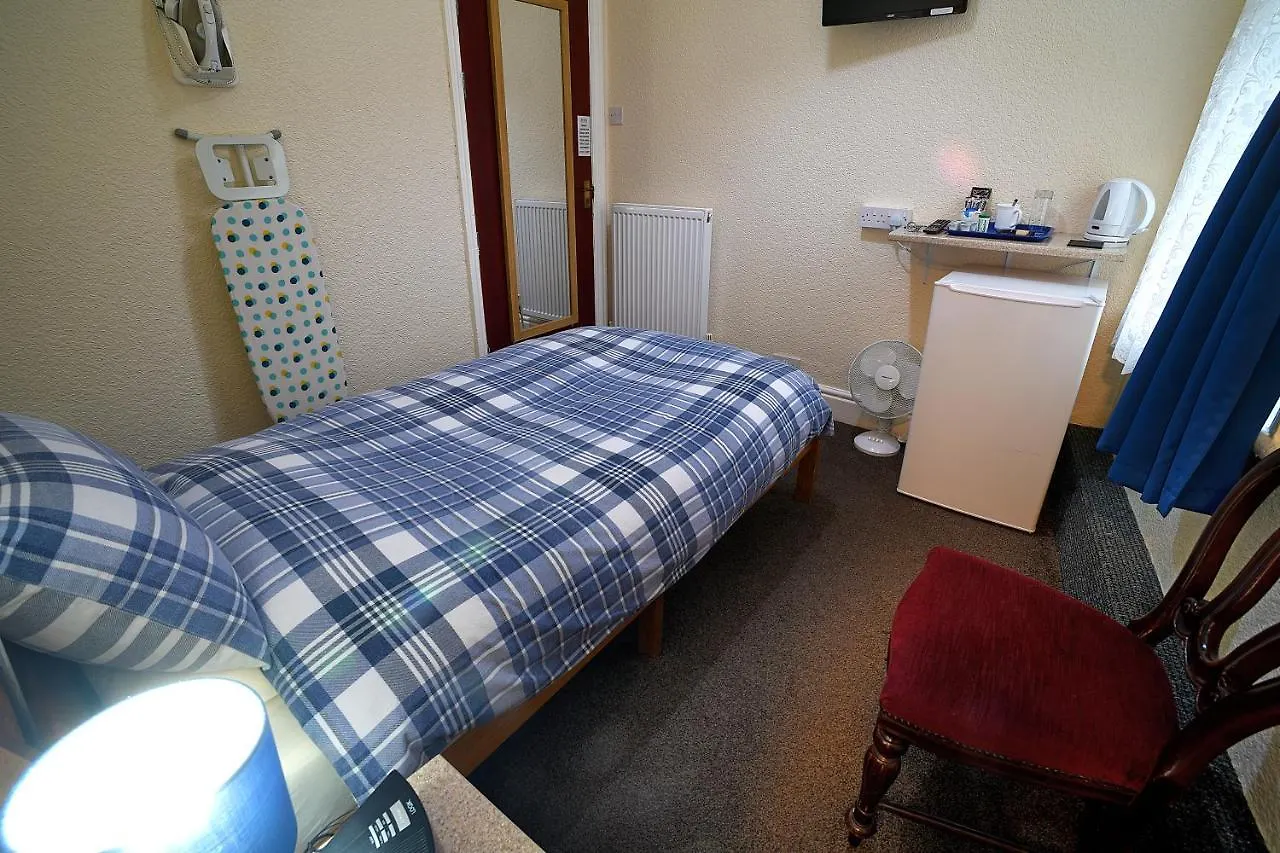**  Lynmoore Guest House Blackpool United Kingdom
