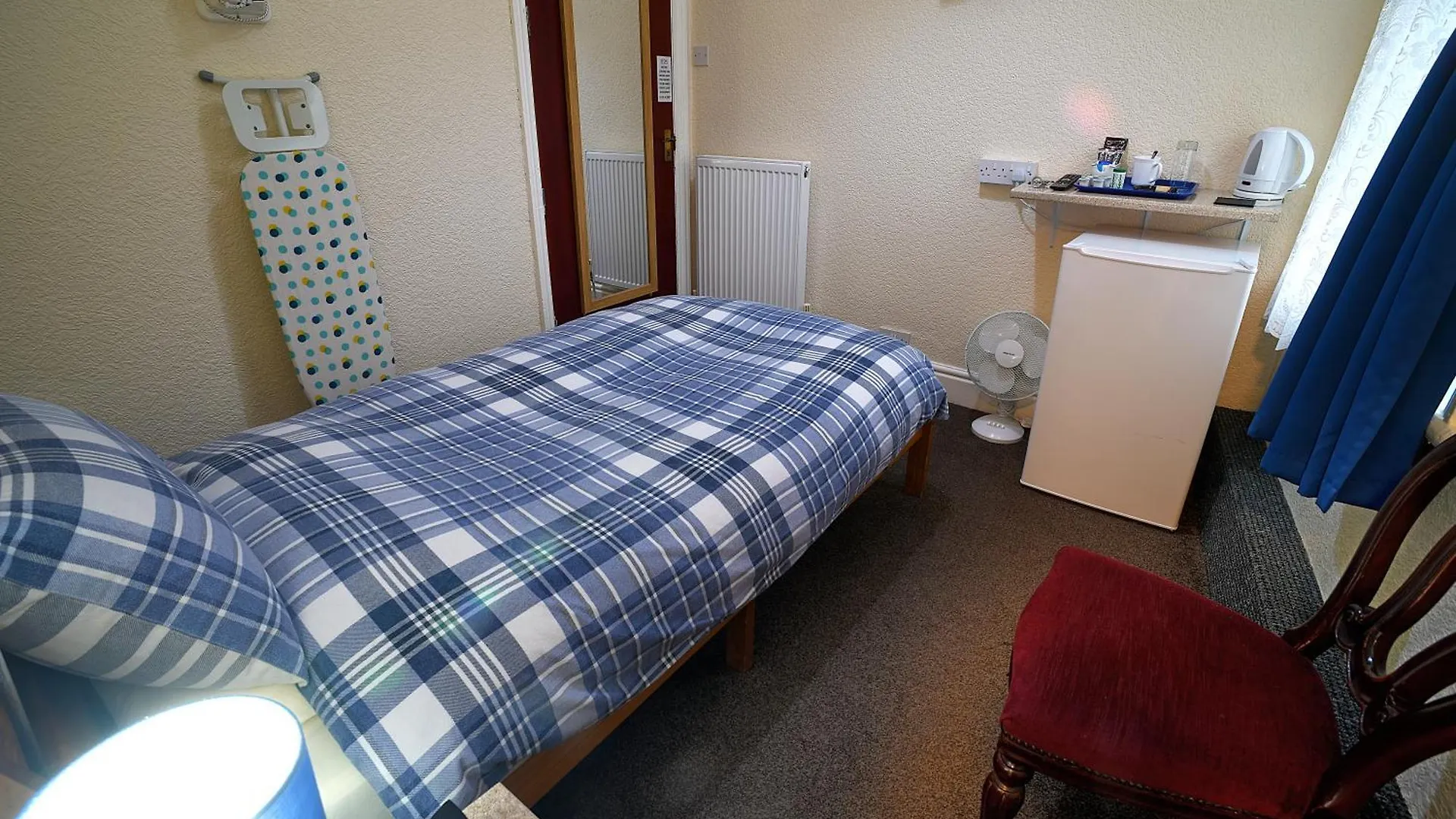 Lynmoore Guest House Blackpool