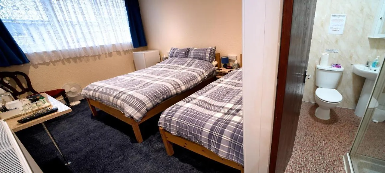 Lynmoore Guest House Blackpool