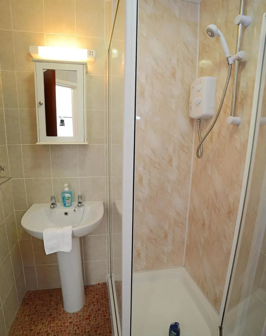 Lynmoore Guest House Blackpool