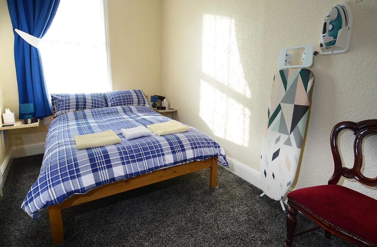 Lynmoore Guest House Blackpool