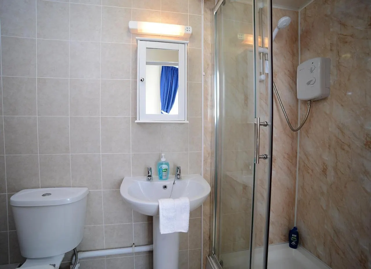 Lynmoore Guest House Blackpool