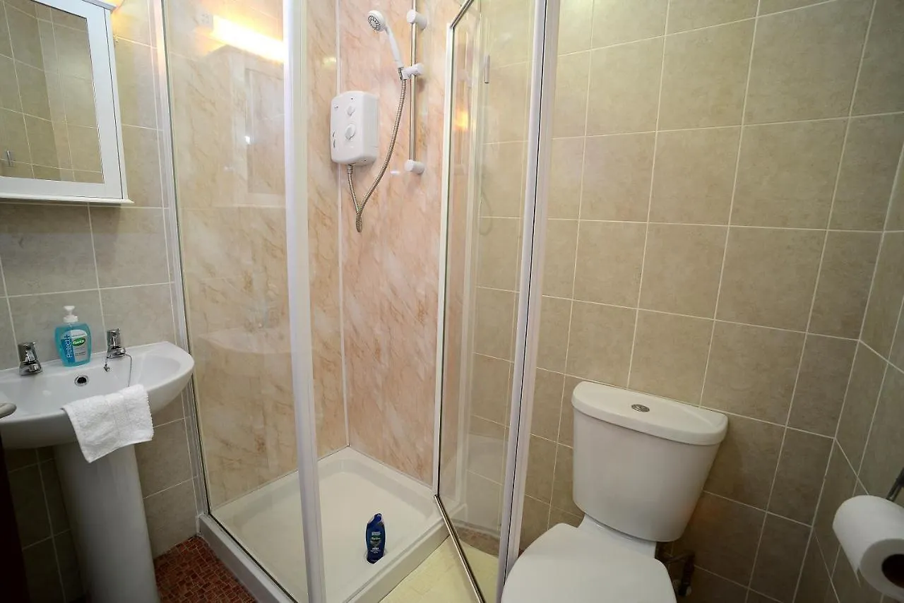 Lynmoore Guest House Blackpool